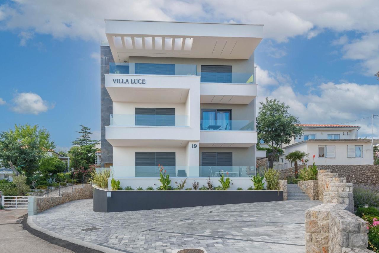 Luxury Residence Luca คิร์ก ภายนอก รูปภาพ